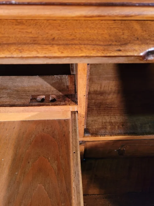 SECRETARY CHEST
