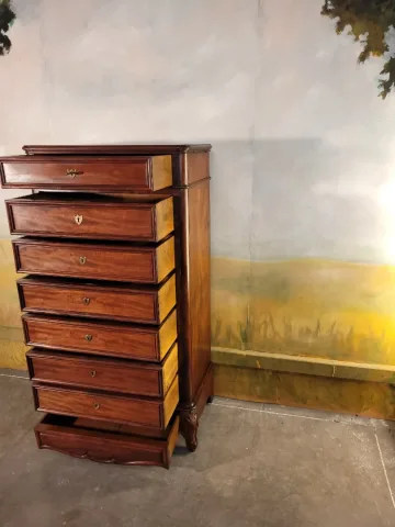 Semainier, chiffonnier en acajou