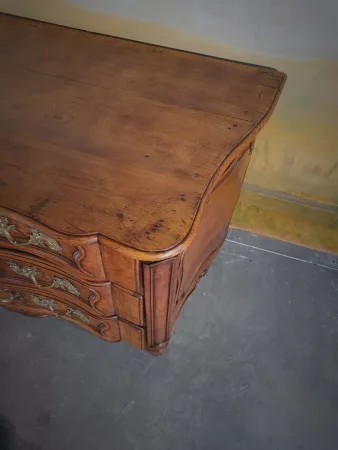 Commode arbalète époque XVIII ème