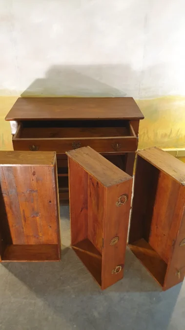 FRENCH RESTAURATION PERIOD  CHEST OF DRAWERS