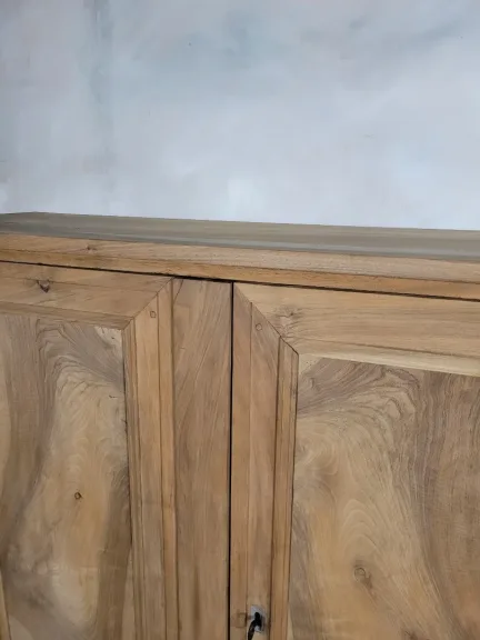 Armoire bassette Louis Philippe en noyer