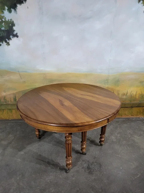 Table à ceinture à rallonge en noyer