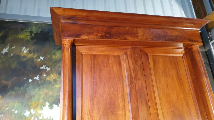 Monumentale armoire empire