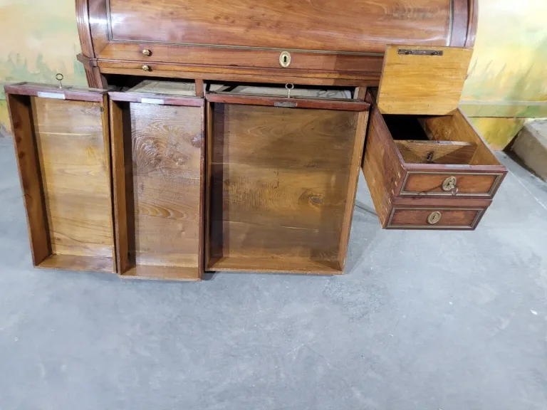 Bibliothèque bureau louis XVI