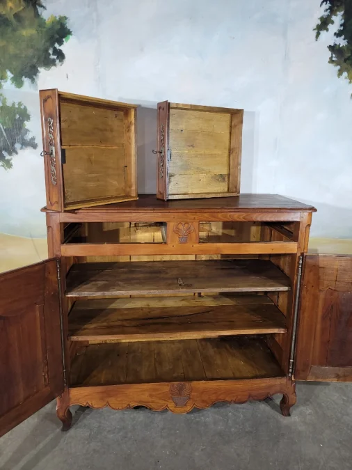 Buffet d'appui en merisier