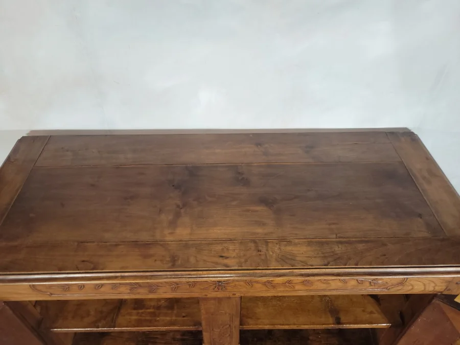 Petite armoire en merisier