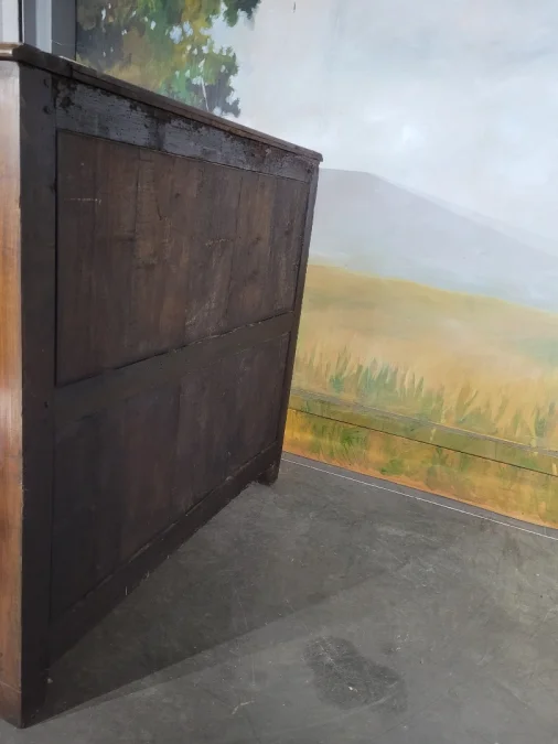 Petite armoire en merisier