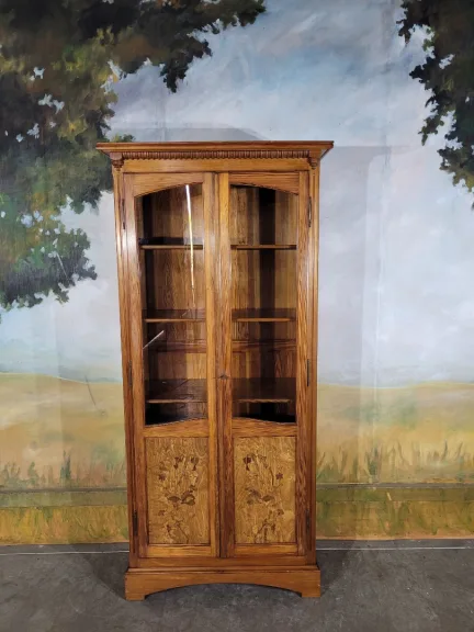 KIEFERNHOLZ-BÜCHERREGAL