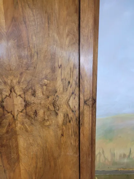 LOUIS PHILIPPE PERIODE ARMOIRE