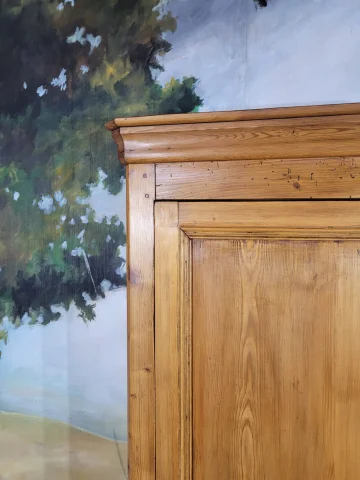 Bonnetière in the Louis-Philippe style, pine — Very good condition