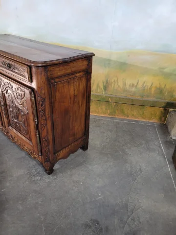 Buffet bas Louis-XV-Anrichte aus Nussbaum — Sehr guter Zustand