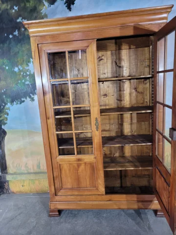 Bibliothèque Louis-Philippe aus Kirschbaum — Sehr guter Zustand