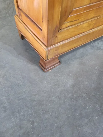 Bibliothèque Louis-Philippe aus Kirschbaum — Sehr guter Zustand