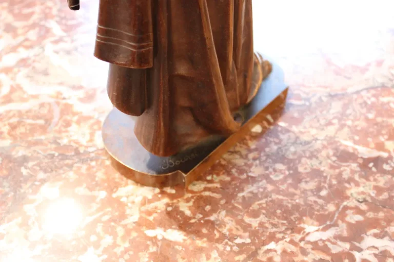 BRONZE-ABBILDUNG VON BOURET