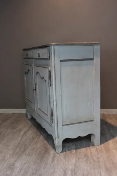 Bahut Louis XV en bois polychrome