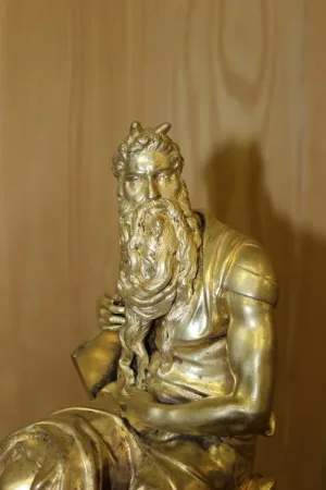 BRONZE VON MOSES