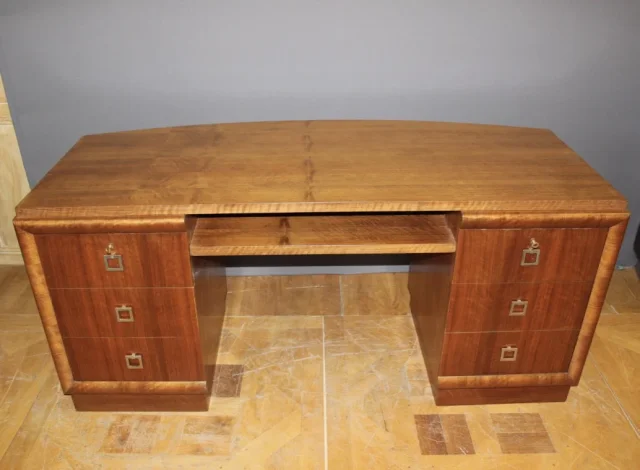 bureau plat d'époque art déco en noyer