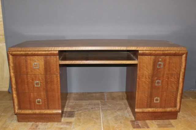 bureau plat d'époque art déco en noyer