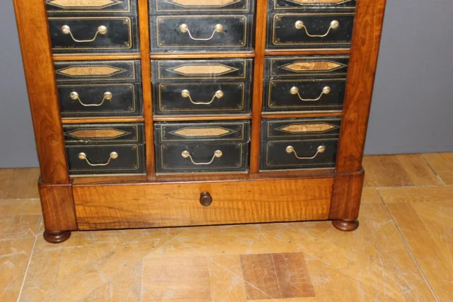 FRANSE RESTAURATIEPERIODE CARTONNIER