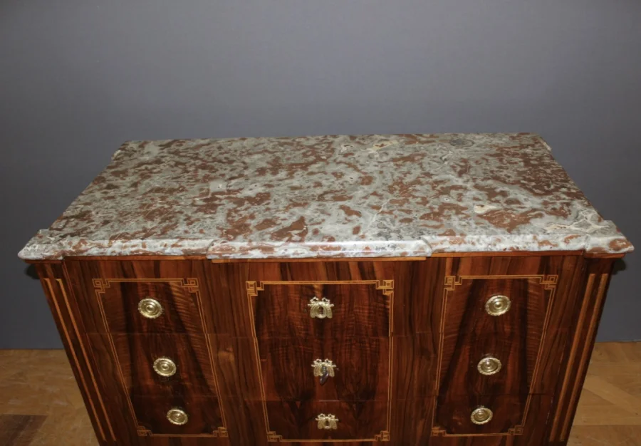Commode  Louis XVI Suisse fin XVIII
