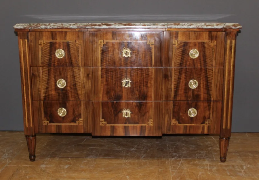 Commode  Louis XVI Suisse fin XVIII
