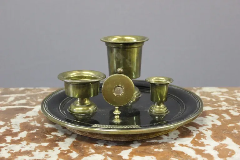 NAPOLEON III PERIOD RAUCHER SET