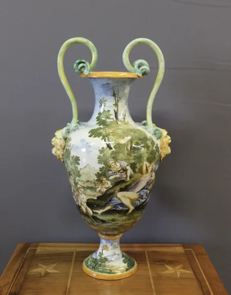 Grand vase italien de style Renaissance