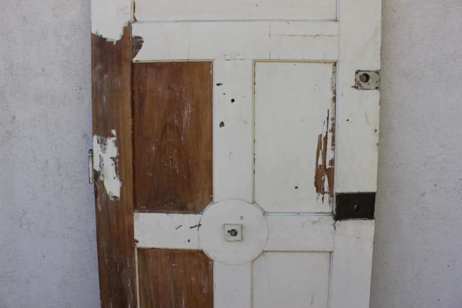 Porte d'entrée en noyer XIX