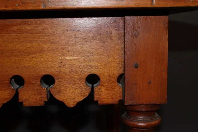 Table de boucher 1900