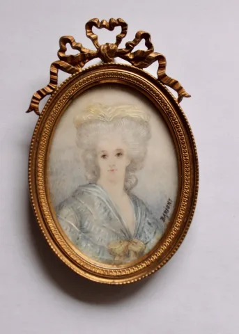 MINIATURA SU AVORIO