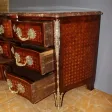 Commode arbalète Louis XIV en marqueterie de cube