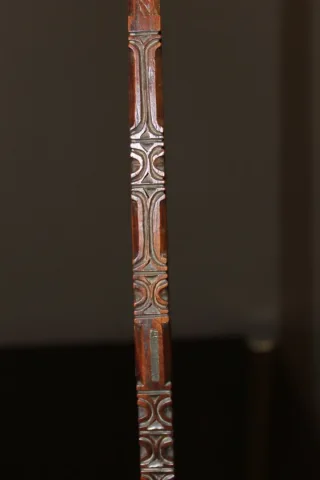 Quenouille et porte quenouille en bois et étain XIX
