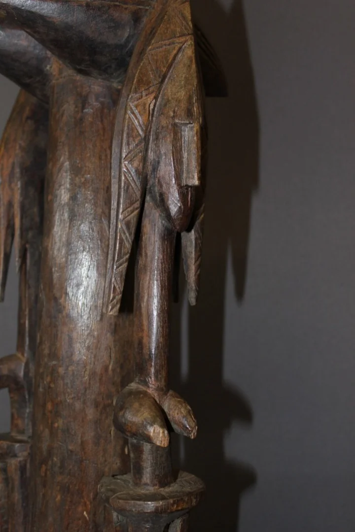 ESCULTURA AFRICANA