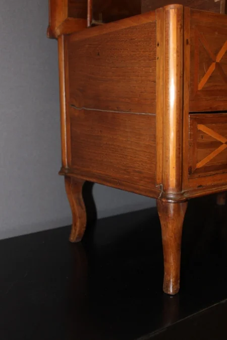 Commode de maitrise en marqueterie XVIII