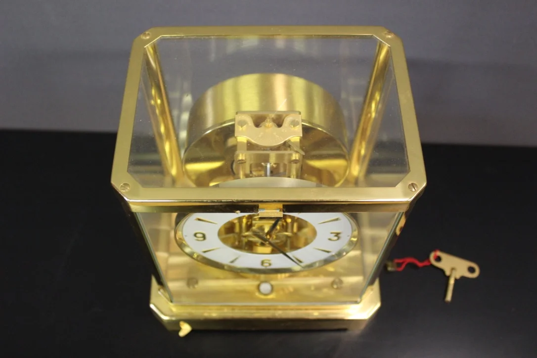 Pendule Atmos par Jaeger-Lecoultre vers 19èà