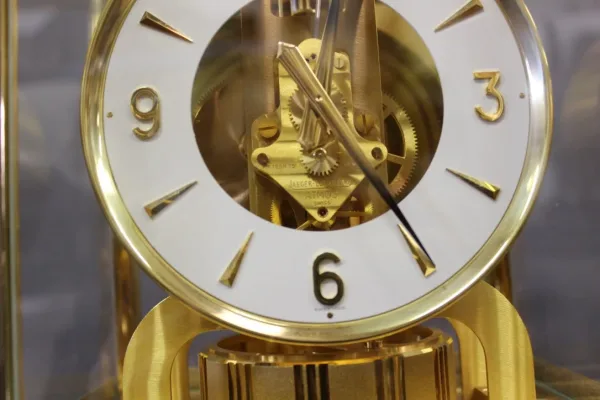 ATMOS KLOK door JAEGER LECOULTRE