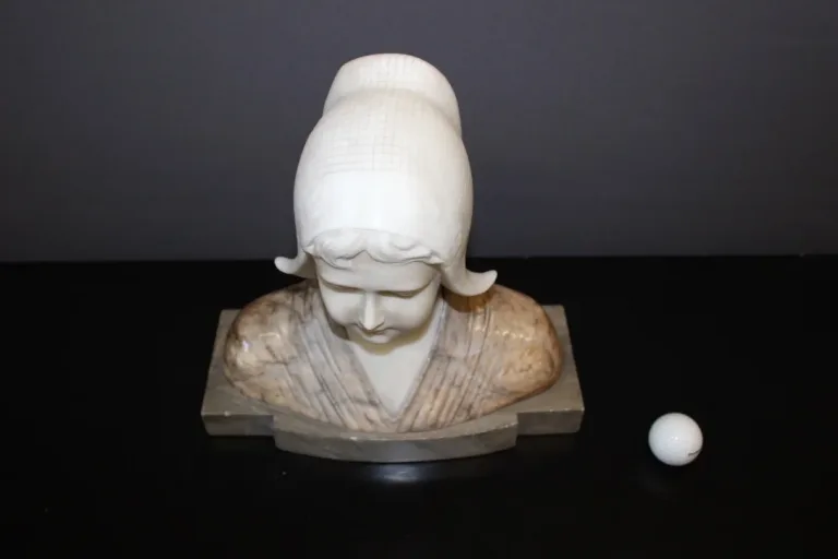 Sculpture De Sainte Barbe En Bois Doré Fin XVIII