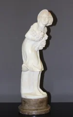 Alabaster Sculpture Representing A Young Woman With Roses Around 1900