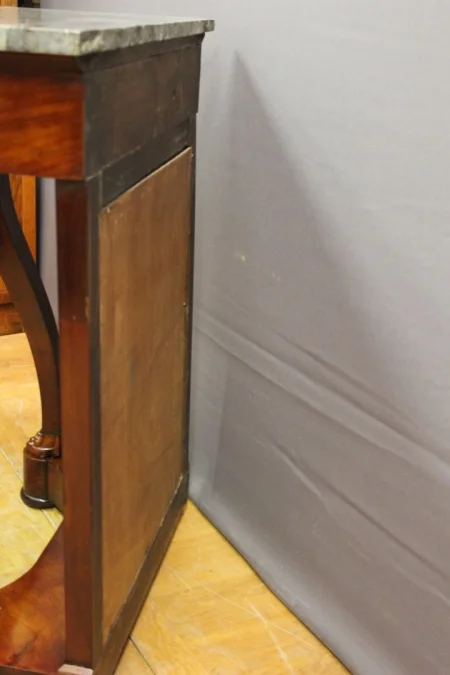 Console d'époque Restauration en acajou XIX
