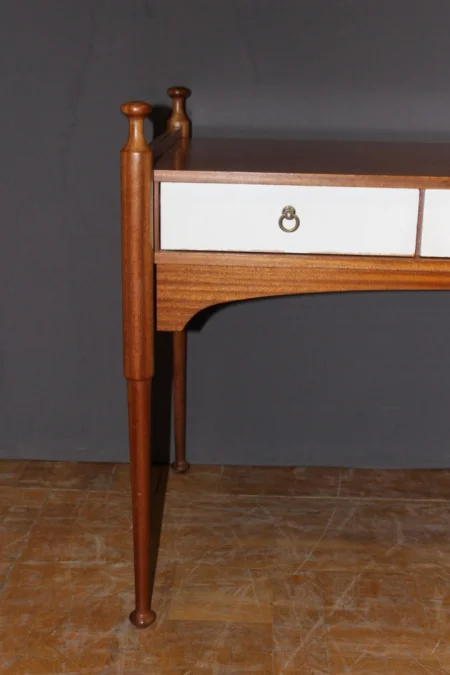 VINTAGE DESK