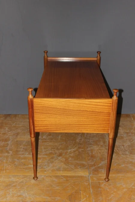 VINTAGE DESK