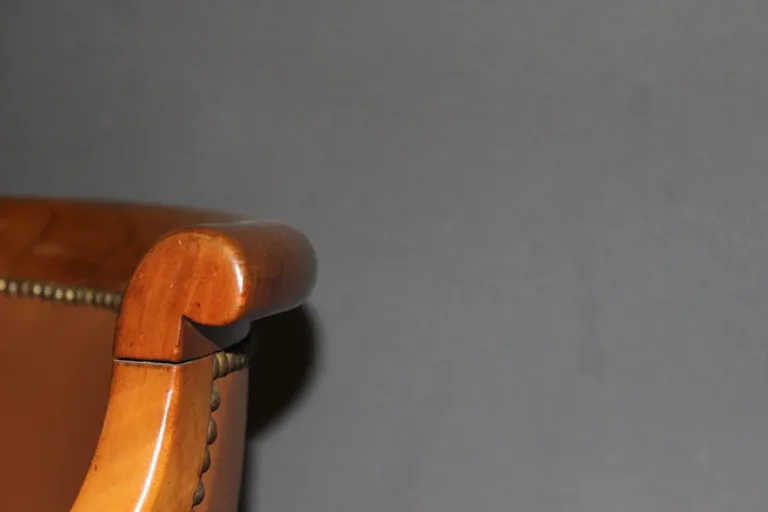SESSEL AUS DER FRANZÖSISCHEN RESTAURIERUNGSZEIT