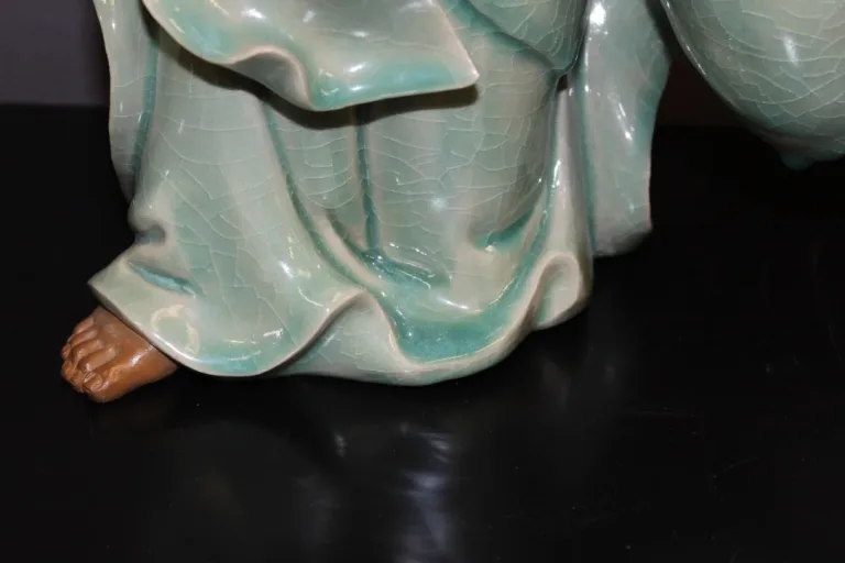 CHINESISCHE STATUETTE