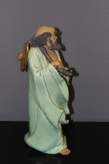 Céramique Polychrome Représentant Un Vagabond Chinois Vers 1940