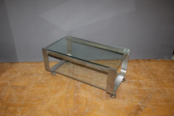 Table basse à deux plateaux vers 1970