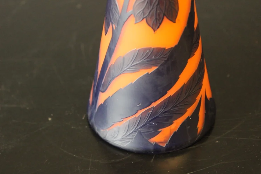 Vase en pâte de verre par Richard vers 1920