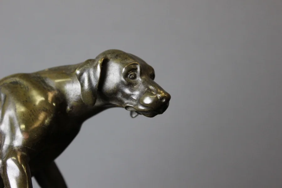 Chien de chasse en bronze XIX