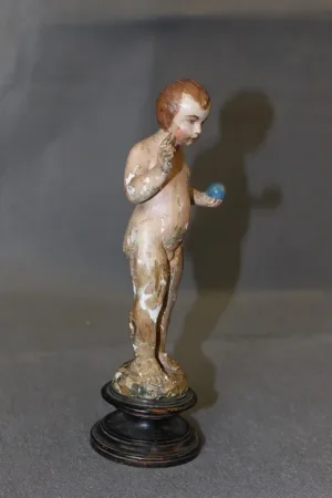 Enfant Jesus en bois sculpté polychrome XVIII