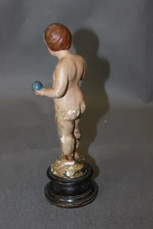 Enfant Jesus en bois sculpté polychrome XVIII