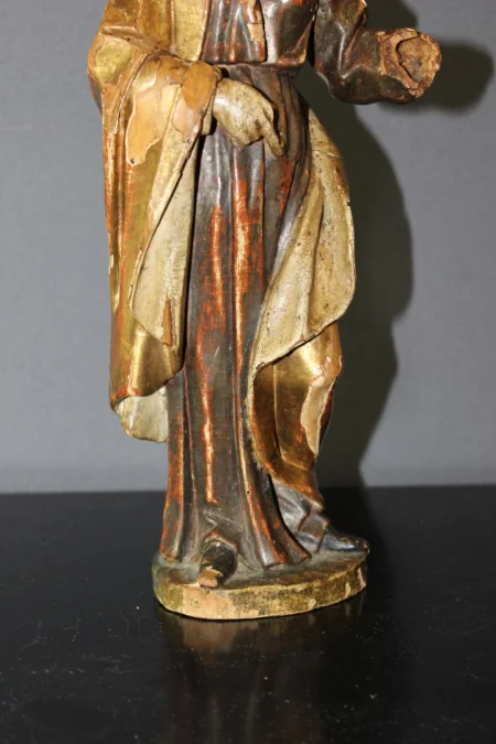 Sculpture d'une Sainte En Bois Polychromé Et Doré XVIII